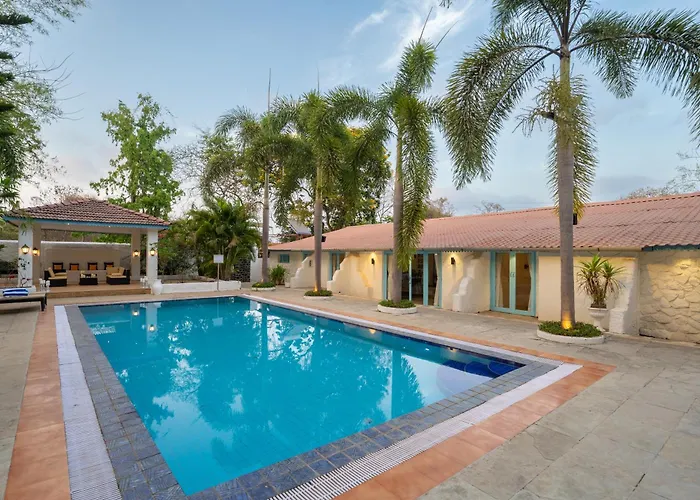 Lohonostays Villa Santorini Alibag